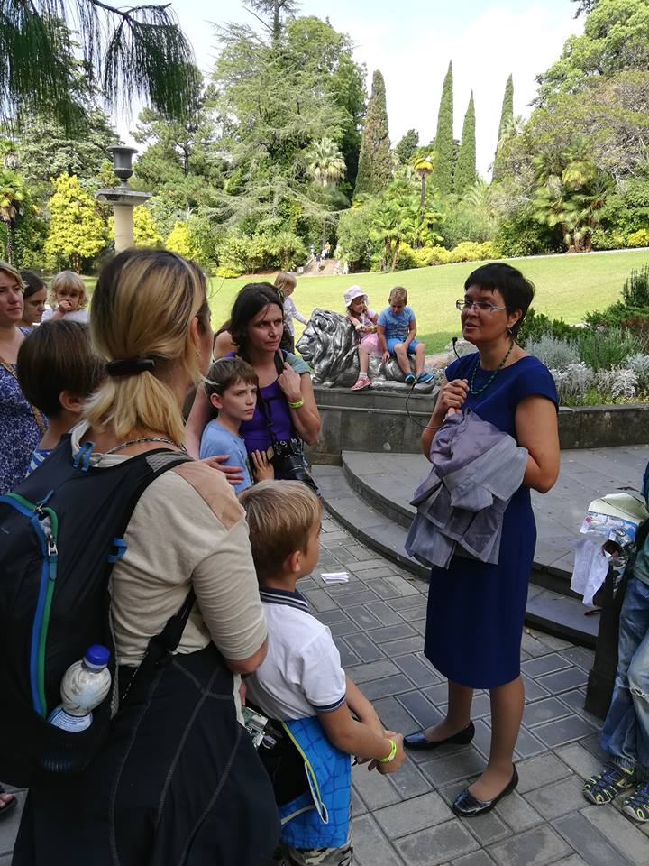 Как мы возили семейный лагерь в Дендрарий города Сочи.